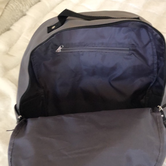 DSW - Picture 7 of 8